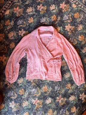 Love, Whit Pink Wrap Gauze Blouse